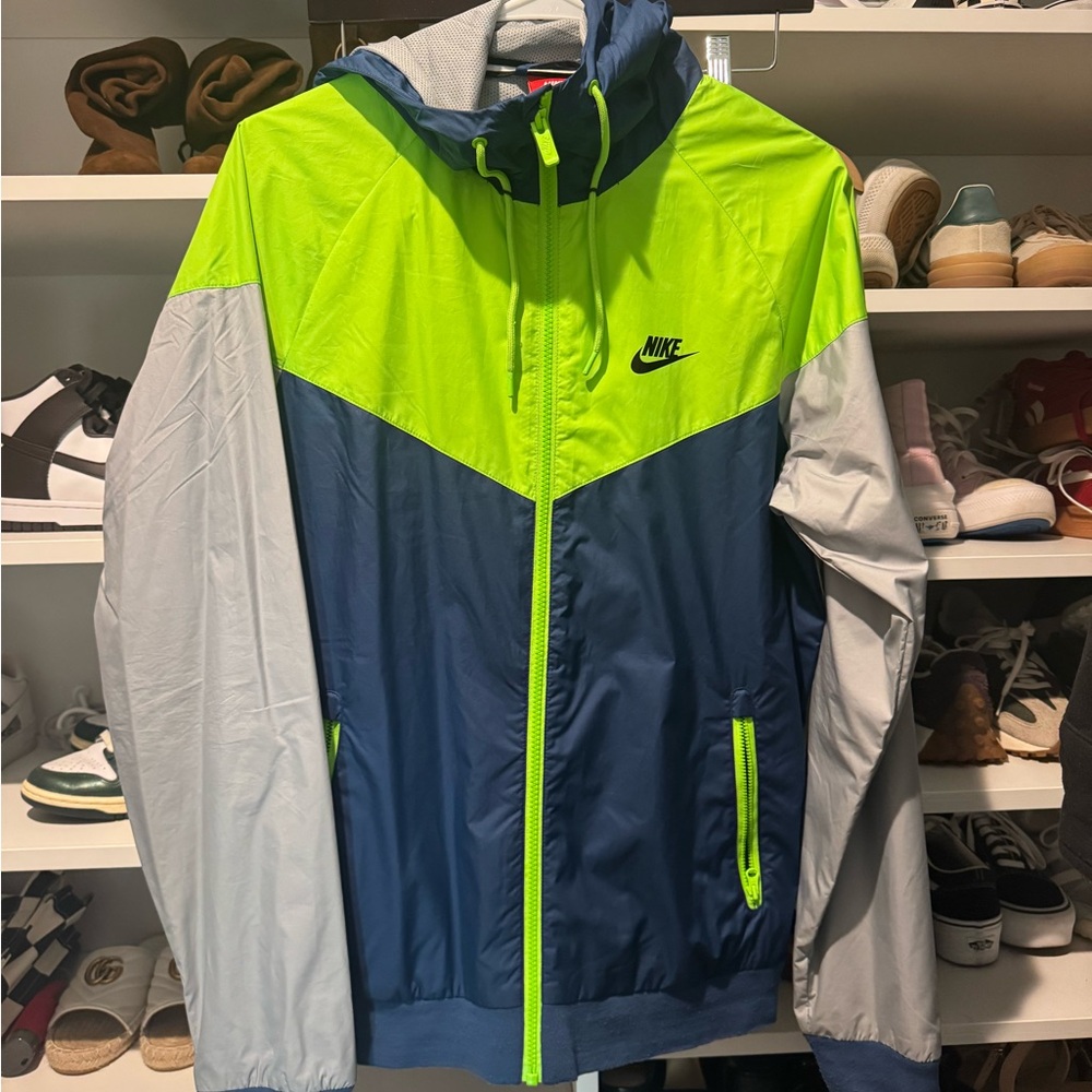 Nike Men's Neon Green and Navy Windbreaker